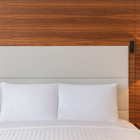 Courtyard By Marriott Culture Village, Dubai Exteriör bild